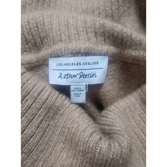 & Other Stories Wool & Alpaca Off The Shoulder Cowlneck Sweater Tan Size Medium - Picture 7 of 9